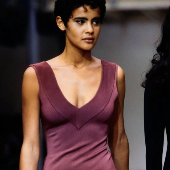 Alaïa Cling Dress with Pleated Hem in Rare Colourway, S/S 1990 $400 - Picture 10 of 11